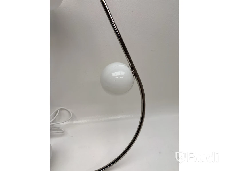Taklampa Pholc Pearls 80. Ord. pris inkl. moms: ca 7295 kr.
