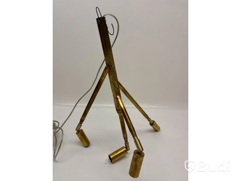 Taklampa Örsjö Kvist 4. - osäker funktion Ord. pris inkl. moms: ca 17 000 kr.