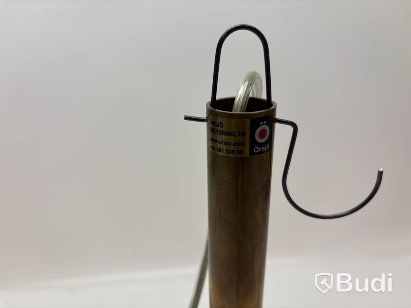 Taklampa Örsjö Kvist 4. - osäker funktion Ord. pris inkl. moms: ca 17 000 kr.