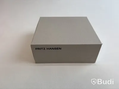 2 st. Krok Fritz Hansen Happy Hook. Ord. pris inkl. moms: ca 1500 kr