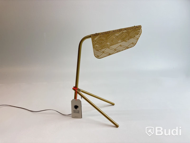Lampa Petite Friture Mediterranea. Ord. pris inkl. moms: ca 11 240 kr