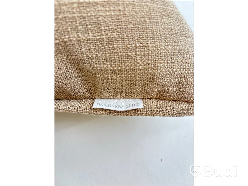 Soffkudde Designers Guild Velluto Duck Egg. Ord. pris inkl. moms: 1150 kr.