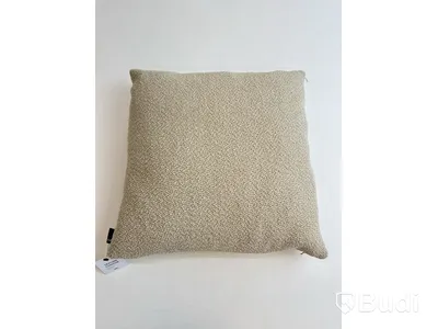 Soffkudde Hay Sand. Ord. pris inkl. moms: ca 1349 kr.