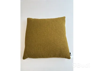 Soffkudde Hay Olive. Ord. pris inkl. moms: ca 1349 kr.
