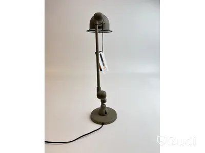 Skrivbordslampa Jielde Signal. Ord. pris inkl. moms: ca 4100 kr