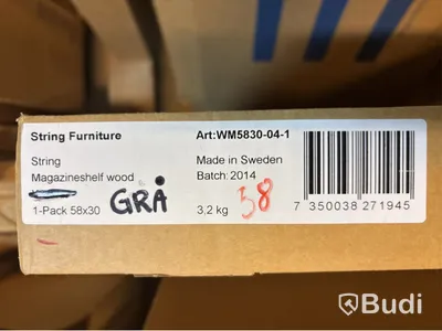 Magasinshylla String i trä Grå 58x30. ord pris inkl. moms ca 1 549 kr