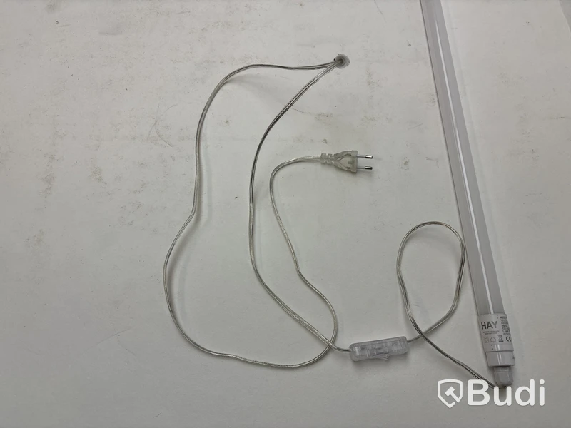 Lysrör Hay Neon tube led, gul. Ord. pris inkl. moms: ca 819 kr.