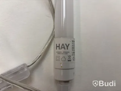 Lysrör Hay Neon tube led, gul. Ord. pris inkl. moms: ca 819 kr.