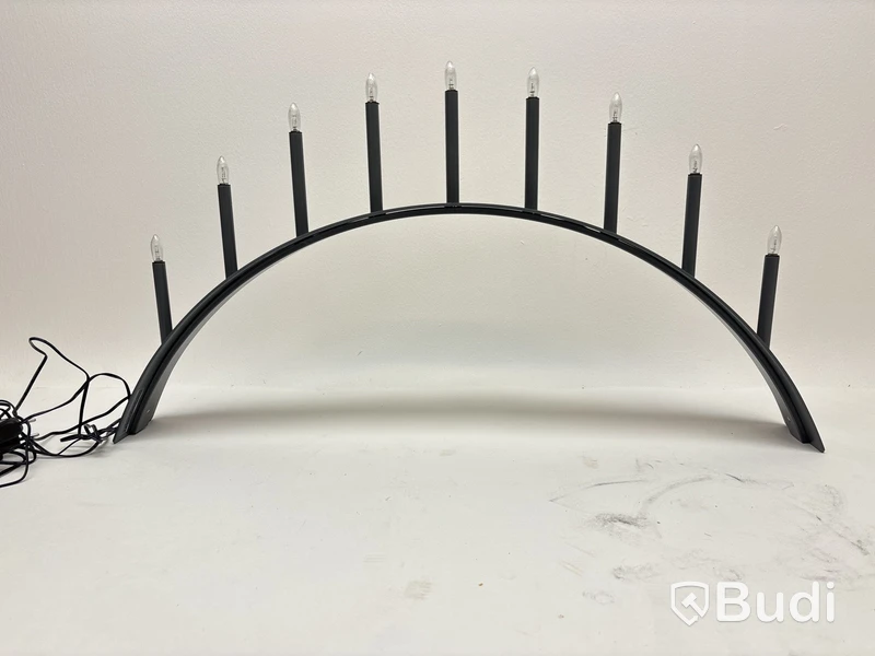 Adventsljusstake SMD Design, Spica bow grå. Ord. pris inkl. moms: ca 3275 kr.