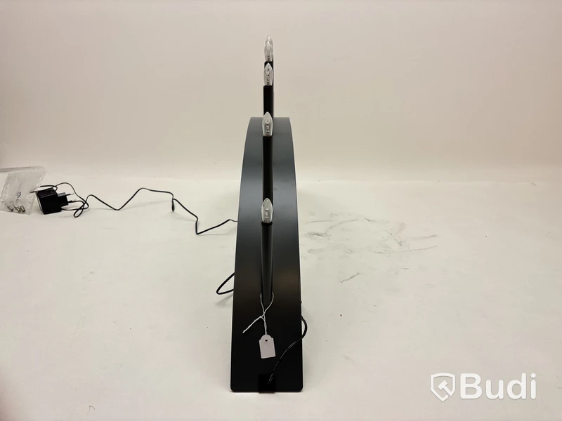 Adventsljusstake SMD Design, Spica bow grå. Ord. pris inkl. moms: ca 3275 kr.