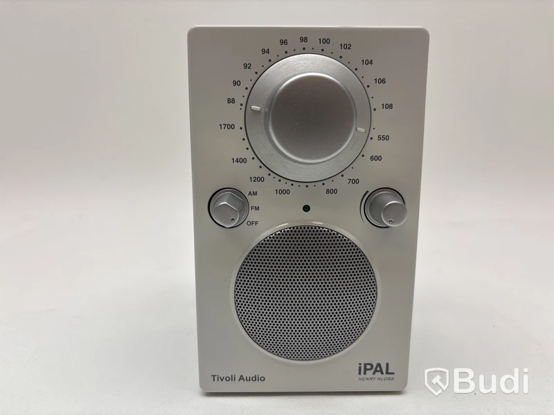 Radio Tivoli Audio iPAL inkl. tillhörande väska.