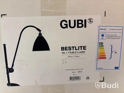 Bordslampa Gubi Bestlite BL1 vit/mässing. Ord. pris inkl. moms: ca 8499 kr.