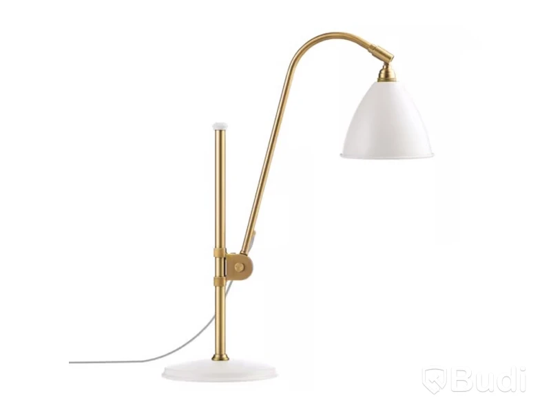 Bordslampa Gubi Bestlite BL1 vit/mässing. Ord. pris inkl. moms: ca 8499 kr.