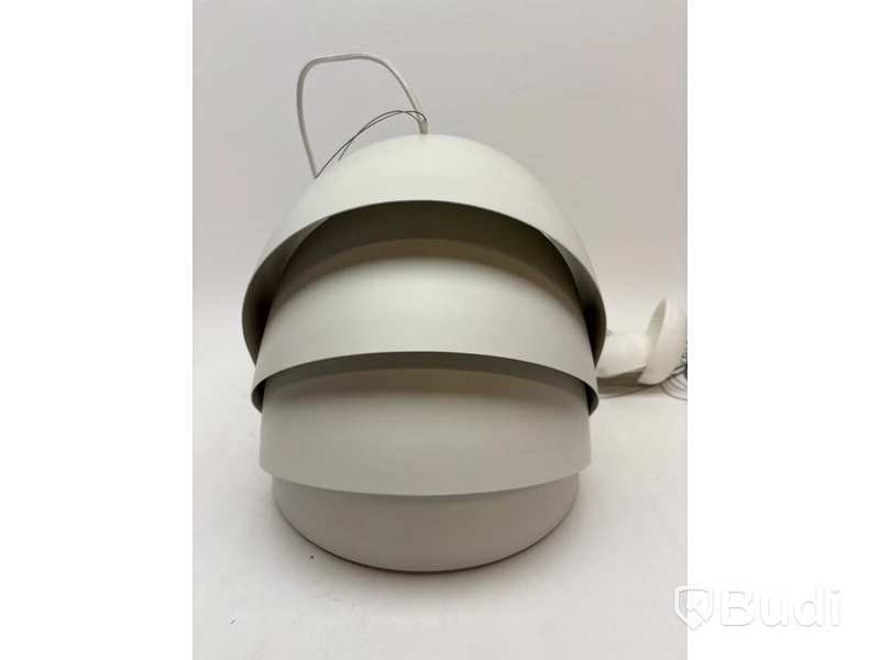 Taklampa Fritz Hansen Opera vit. Ord. pris inkl. moms: ca 3415 kr.