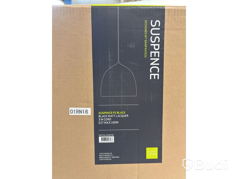 Taklampa Fritz Hansen Suspence P2 svart. Ord. pris inkl. moms: ca 7299 kr.