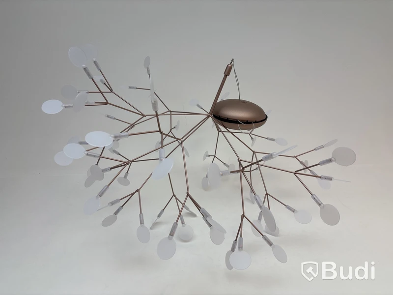 Taklampa Moooi Heracleum. Ord. pris inkl. moms: ca 46 000 kr. - Reparationsobjekt