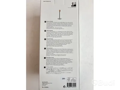 Serveringsbricka och hushållspappershållare Eva Solo. Totalt ord. pris inkl. moms: ca 1798 kr.