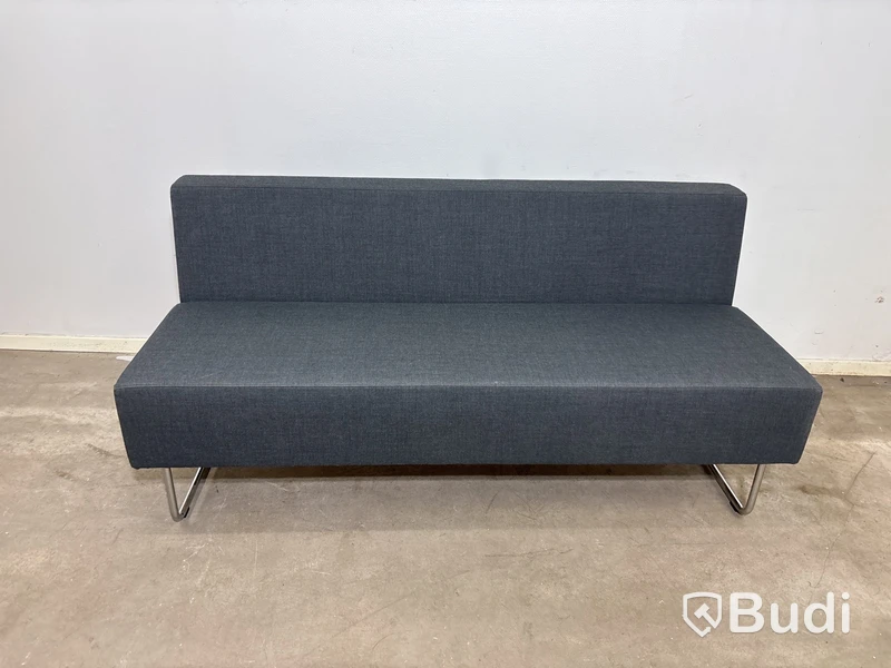Soffa Swedese. Ord. pris inkl. moms: ca 30 000 kr