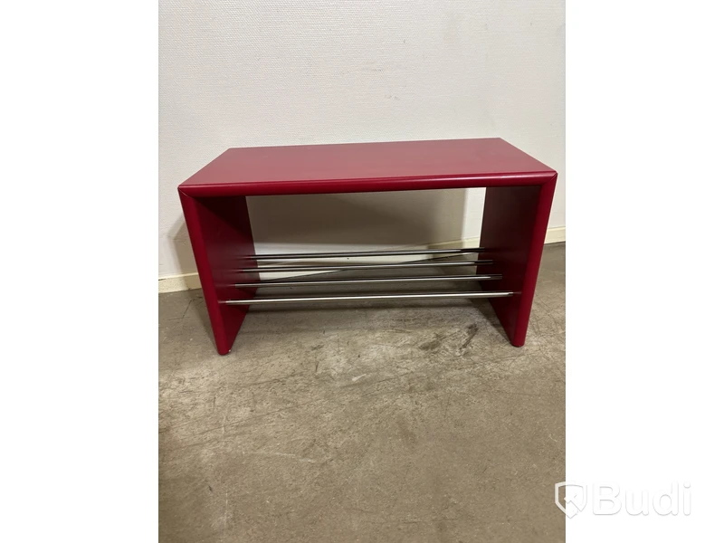 Skohylla med sittbänk Montana, Montsk. Ord. pris inkl. moms: ca 9800 kr