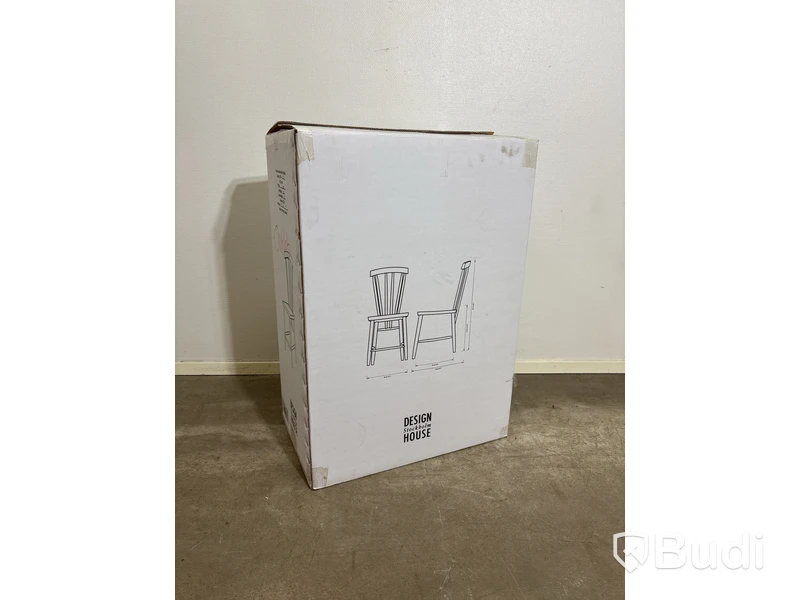 2 st. stolar Design House Stockholm, Family Chair nr. 3, svart. Totalt ord. pris inkl. moms: ca 4990 kr