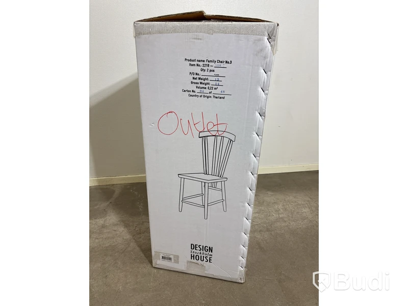 2 st. stolar Design House Stockholm, Family Chair nr. 3, svart. Totalt ord. pris inkl. moms: ca 4990 kr