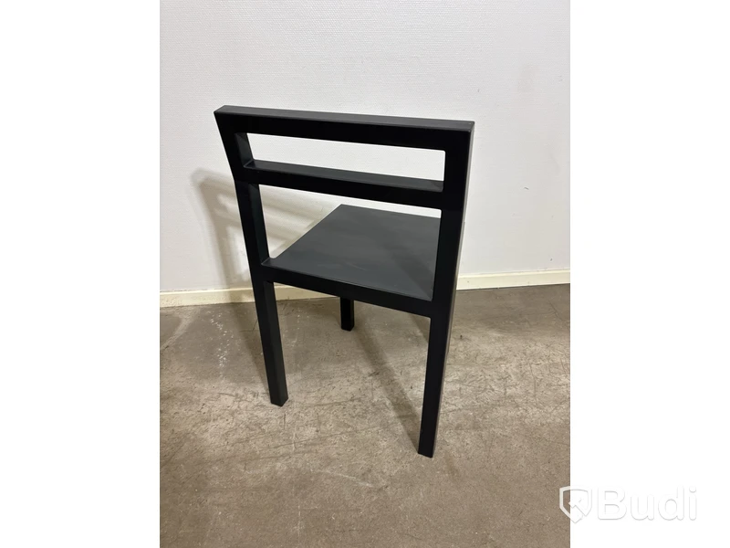 2 st. stolar Källemo Komplot Non, svart. Totalt ord. pris inkl. moms: ca 9900 kr