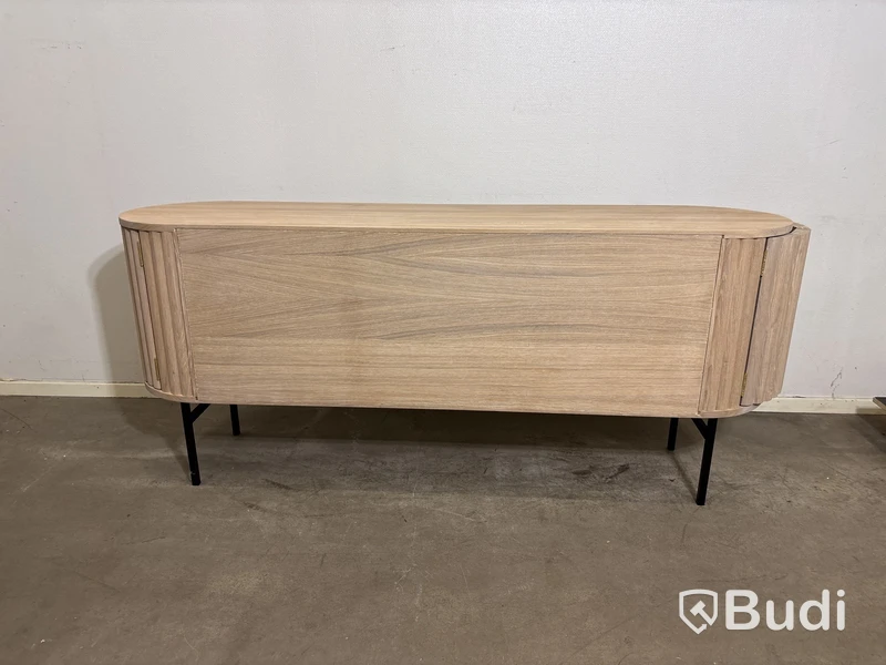 Sideboard Kristensen:Kristensen. Ord pris inkl. moms: ca 25 000 kr