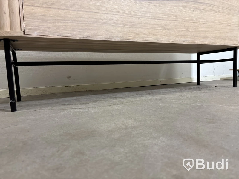 Sideboard Kristensen:Kristensen. Ord pris inkl. moms: ca 25 000 kr