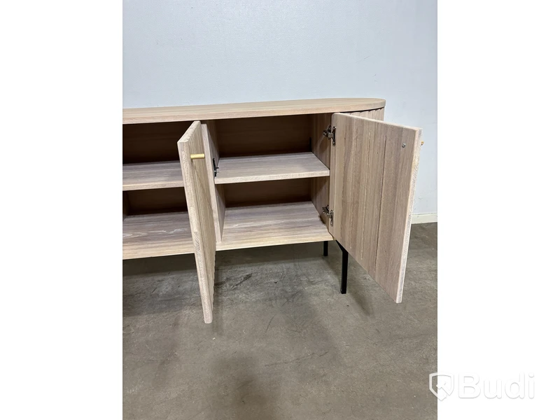 Sideboard Kristensen:Kristensen. Ord pris inkl. moms: ca 25 000 kr
