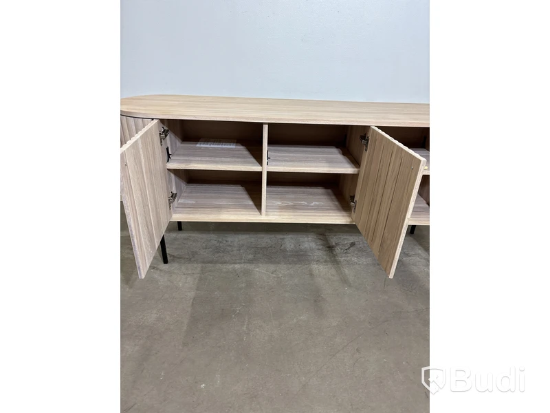 Sideboard Kristensen:Kristensen. Ord pris inkl. moms: ca 25 000 kr