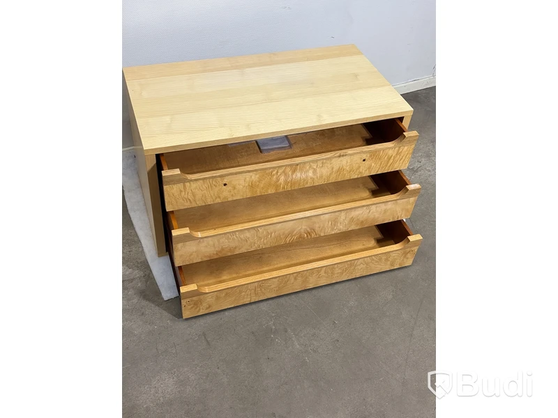 Byrå Grange HY321
