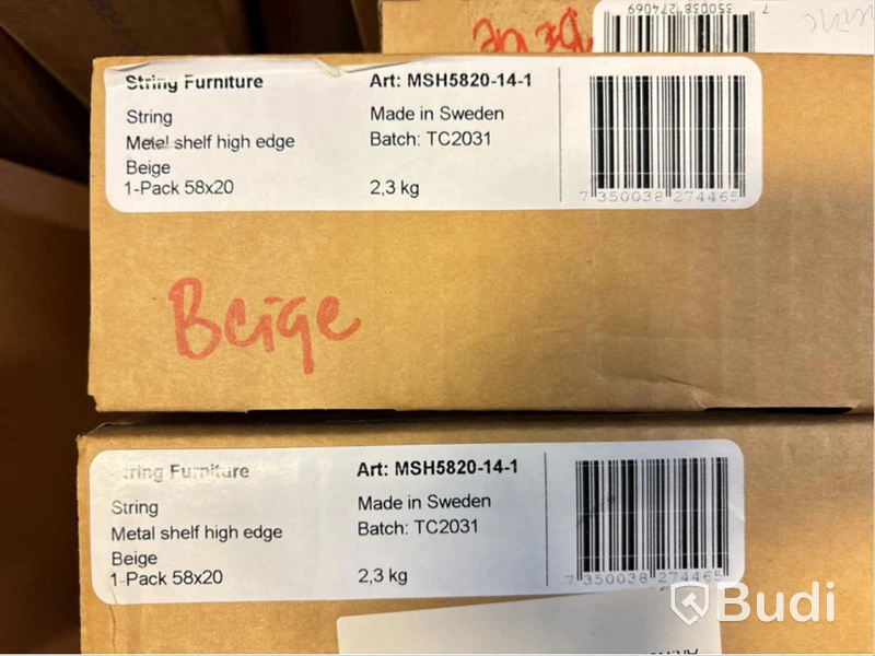 2 st. Hyllplan String, Hög Kant Metall, Beige ord. pris inkl. moms ca 1200 kr