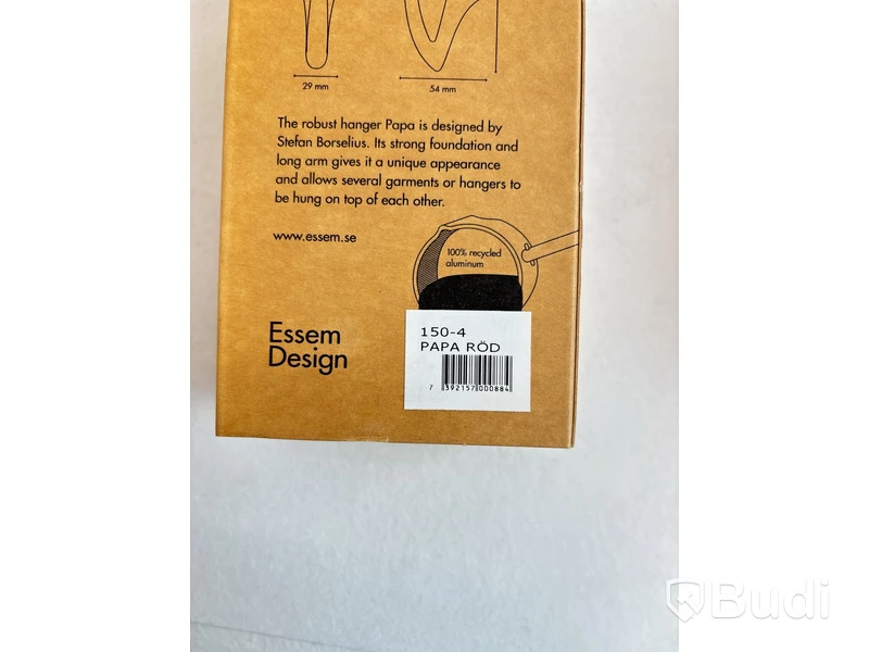 8 st. Diverse krokar Essem Design. Ord. pris inkl. moms: ca 2304 kr.