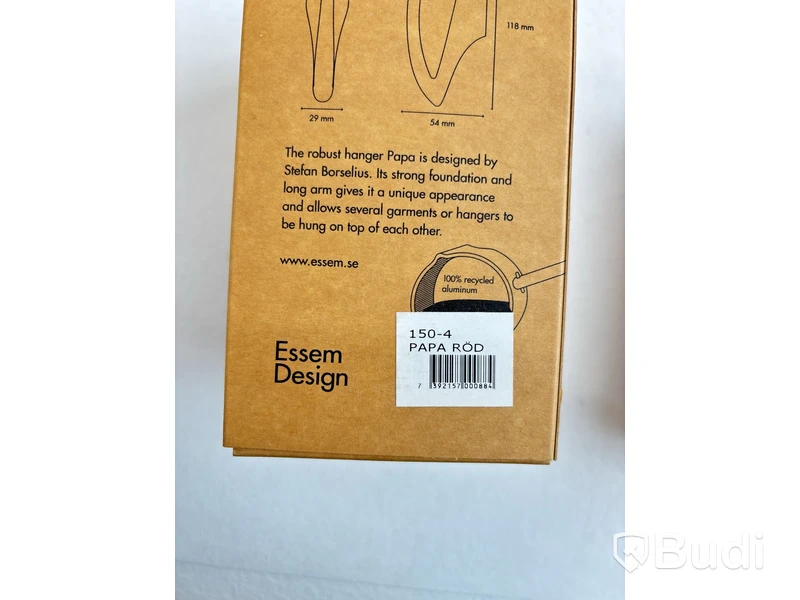 8 st. Diverse krokar Essem Design. Ord. pris inkl. moms: ca 2304 kr.