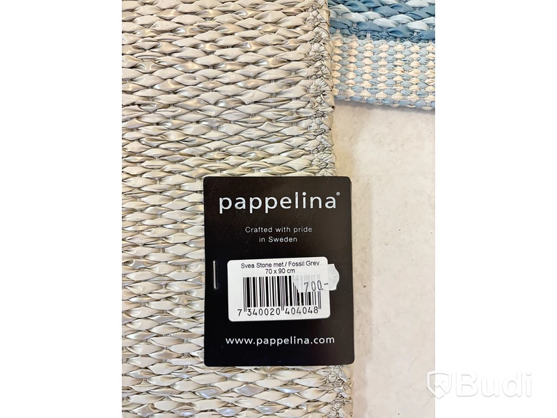 12 st. Plastmattor Pappelina ,olika färger och mått. Ord. pris inkl. moms: ca 10 715 kr.