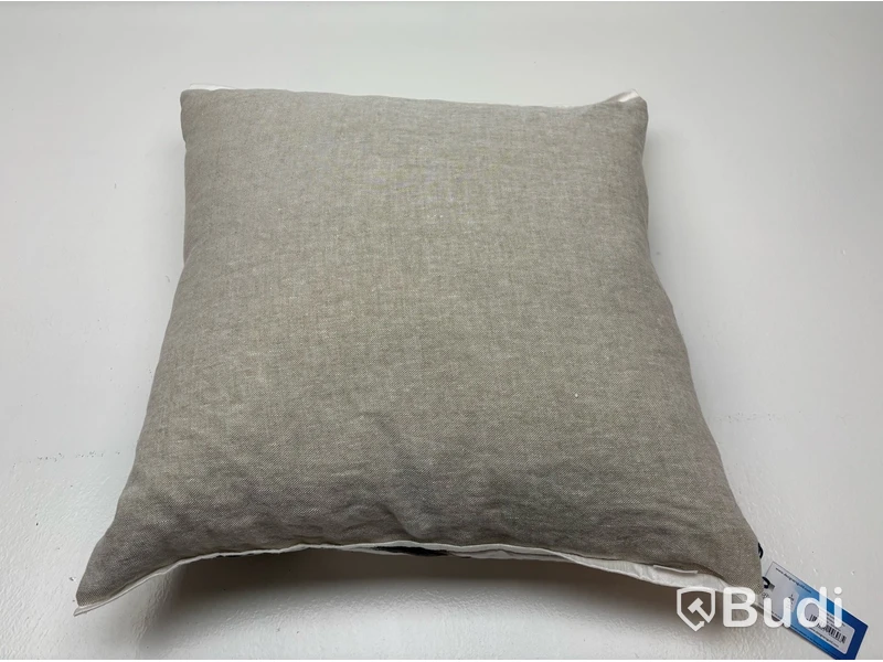 Soffkudde Designers Guld Shanghai Garden ECRU, Ord. pris inkl. moms: 1550 kr