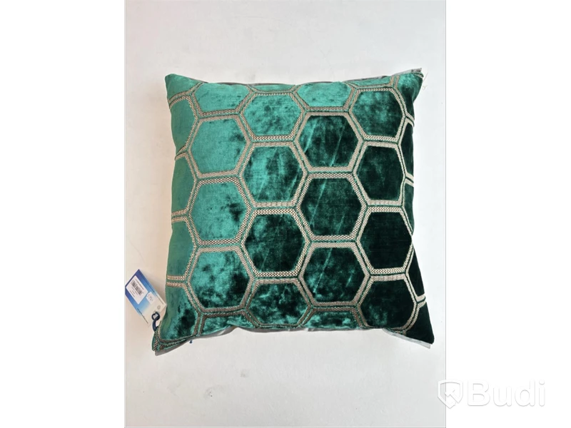 2 st. Soffkuddar Designers Guild Ord. pris inkl. moms: ca 2380 kr.