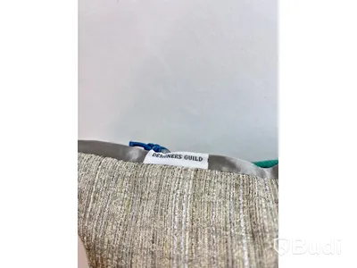 2 st. Soffkuddar Designers Guild Ord. pris inkl. moms: ca 2380 kr.