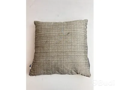 2 st. Soffkuddar Designers Guild Ord. pris inkl. moms: ca 2380 kr.