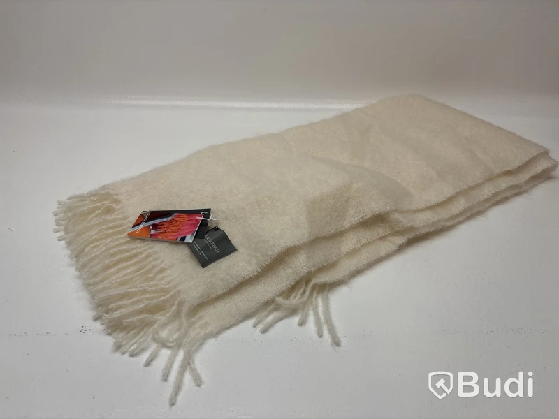 Filt  Stackelbergs Mohair Ord. pris inkl. moms: ca 2395 kr