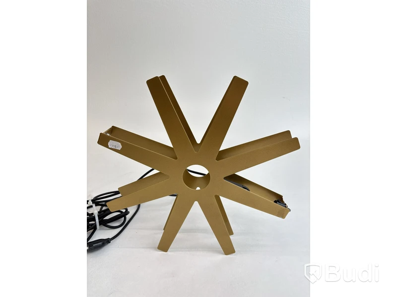 Julstjärna BSweden Fling 33 guld. Ord. pris inkl. moms: ca 1315 kr.