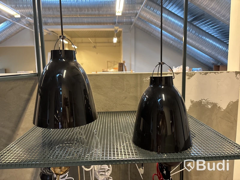 2 st. Taklampa. Ord. pris inkl. moms: 2575 kr