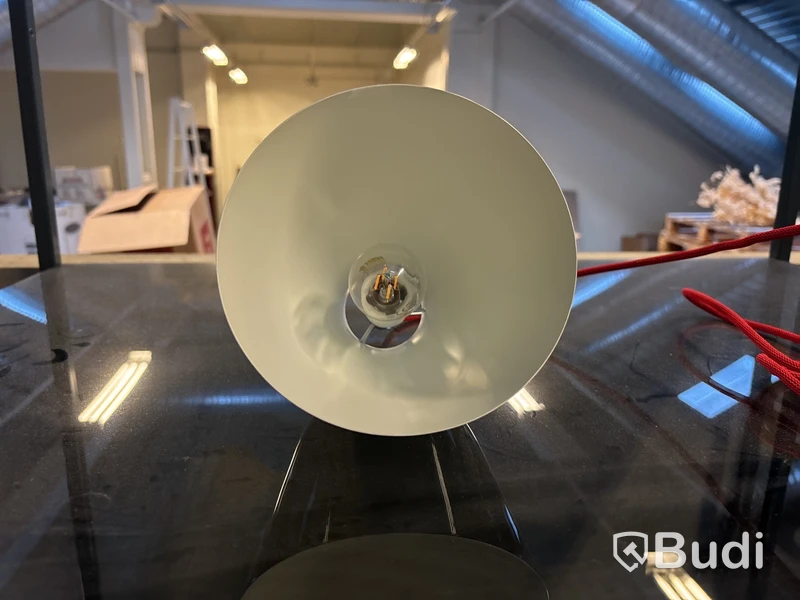 Lampa  Ord. pris inkl. moms: ca 2250 kr