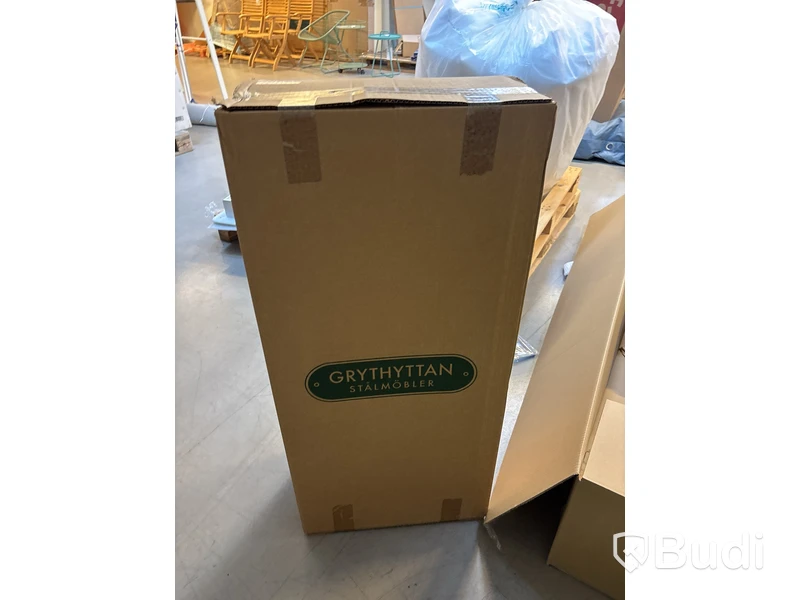 Stol, Grythyttan, Bryggeristol Obehandlad teak och värmeförzinkrt stativ - Ord. pris ink. moms ca: 3495 kr
