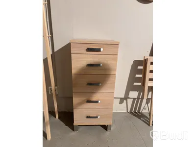 Byrå Oscarssons Nadja. Ord. pris inkl. moms: ca 9075 kr