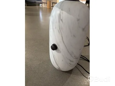 Lampa Vipp. Ord. pris inkl. moms: ca 9995 kr