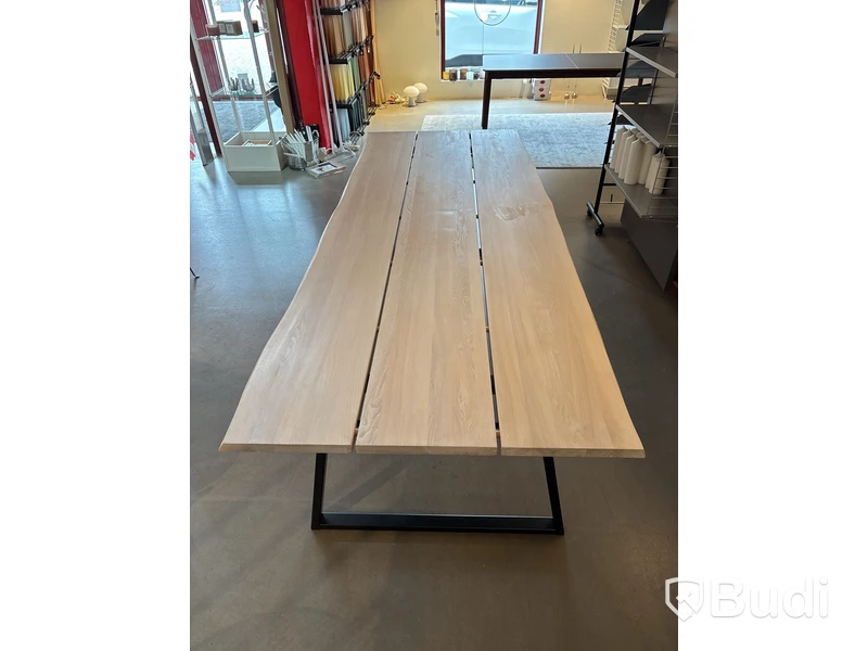 Matbord Kristenssen:Kristenssen. Ord. pris inkl. moms: ca 12. 000 kr