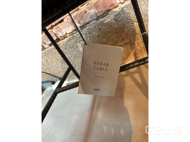 Soffbord Hay, Rebar table, marmor