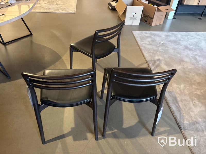 3 st. Stol Cabin chair. Totalt ord. pris inkl. moms: ca 25 485 kr