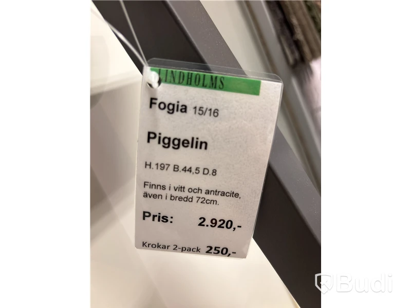 Klädhängare Foggia, Piggelin. Ord. pris inkl. moms: 2920 kr